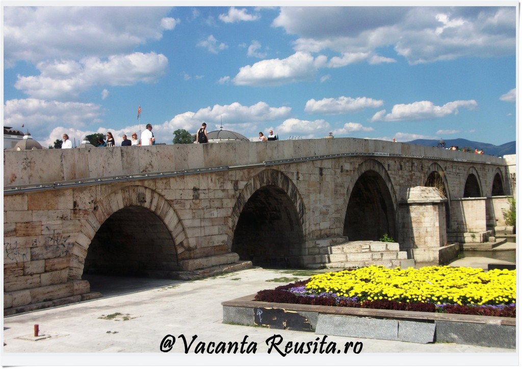 Podul de piatra, Skopje1
